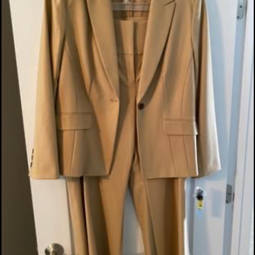 Antonio Melani Women Suit